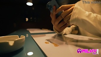 برازيلية مثيرة بمؤخرة كبيرة تحصل على عرض غير لائق