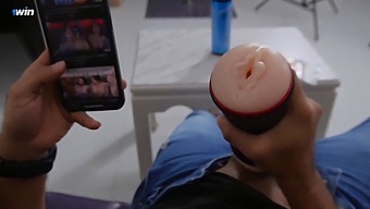 Temanku Membantuku Mencapai Orgasme Setelah Menemukan