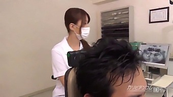 Japanese Dentist Gives A Titillating Oral Sex Performance